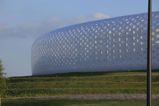 建筑设计:法国昂热的岛礁型购物中心L’Atoll 建筑设计:法国昂热的岛礁型购物中心L’Atoll